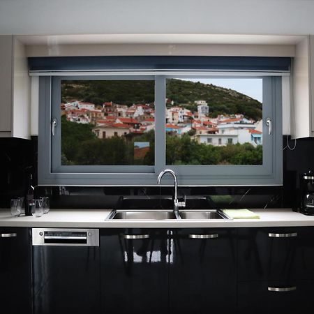 Νεόκτιστη Βίλα, Χώρα Πυθαγορείου Pythagóreion Buitenkant foto